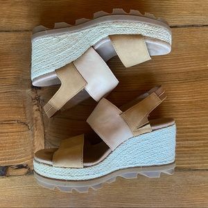 Sorrel Joanie II Slingback Platform Wedge